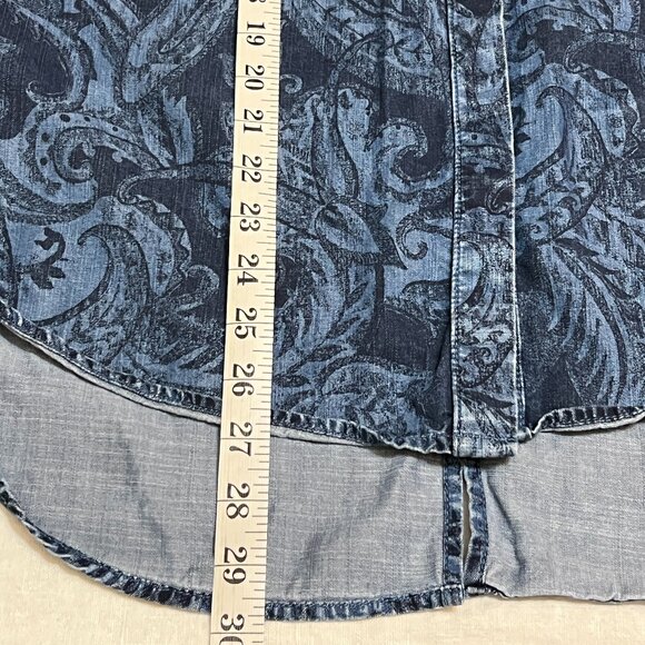 Chico’s 1 Denim Blue Lyocell Button-Up Shirt M Floral Paisley Print Long Sleeve - Picture 8 of 9